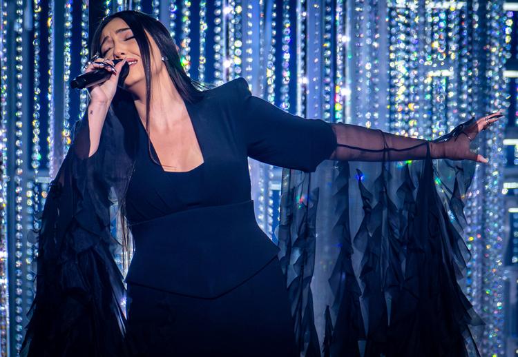Israelske Yuval Raphael deltog i årets Eurovision Song Contest med sangen 'New Day Will Rise'. Står til flere lande, skal næste års sangkonkurrence afholdes uden Israel. Foto: Jens Büttner/Ritzau Scanpix