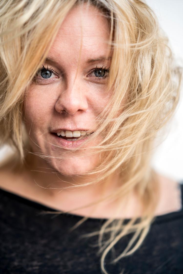 Komiker Linda P.  har været tavs om sit tidligere exit fra Tivolirevyen. Nu reagerer hun på Facebook. Foto: Stine Bidstrup/ritzau/Stine Bidstrup