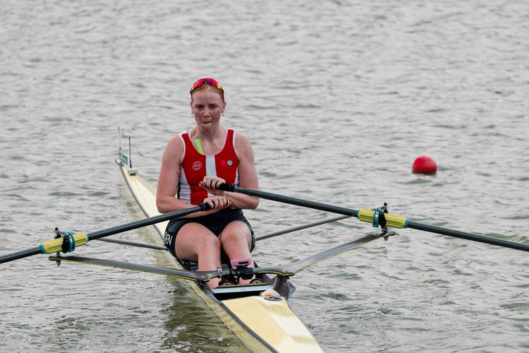 Frida Sanggaard Nielsen hentede  Danmarks første VM-medalje i roning siden 2019.   Foto: Alex Plavevski/Ritzau Scanpix
