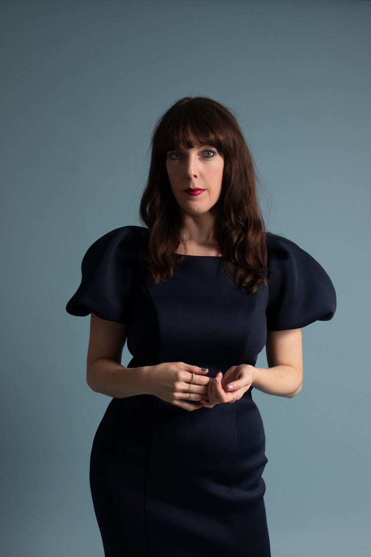 'Ultramarin' er en udpræget Tine Høeg-bog. Med en god fordeling af tyngde og lethed og fyldt med bittersød længsel. Foto: Paula Duvå