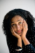 Pr-turnéer er ikke den britiske forfatter Zadie Smiths kop te. Hun vil hellere være derhjemme og fordybe sig i at læse og skrive.  Foto: Finn Frandsen