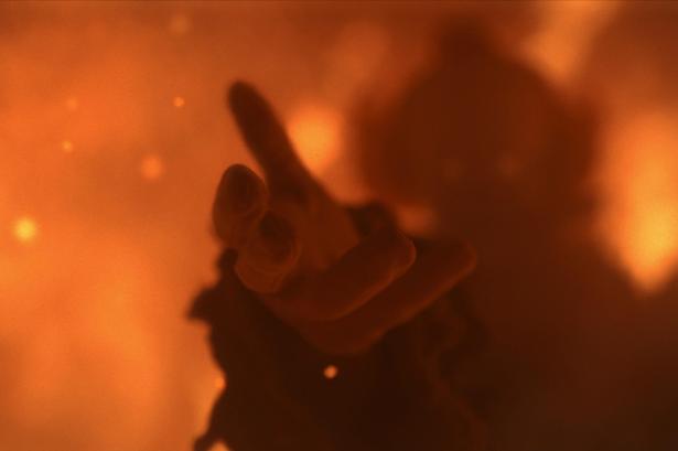 Bill Skarsgård er tilbage som den ikke særlig morsomme klovn Pennywise.  Foto: HBO Max