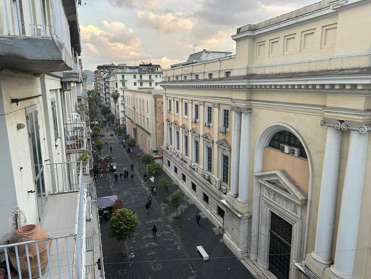 Hovedstrøget i Salerno er moderne, elegant og samtidig det område, der liger byer af samme størrelser mest. Foto: Søren-Mikael Hansen