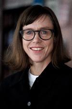 Du skal ikke skamme dig over, at du hellere vil læse Morten Korch end Marcel Proust. Det var litteraturformidler Lea Fløe Christensens budskab i 'Skønlitteratur'. Men er det nu så enkelt.  Foto: Jacob Ehrbahn