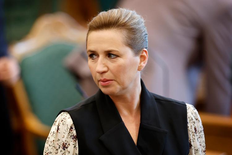 Mette Frederiksen varsler nu, at regeringen vil gribe ind med midlertidige tiltag mod risikoen for hjemløshed som konsekvens af den omstridte kontanthjælpsreform. Foto: Jens Dresling