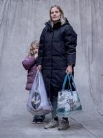 Malene Lykke Christensen, 36 år, og Margit, 6 år, Hjørring.  Foto: Mads Nissen