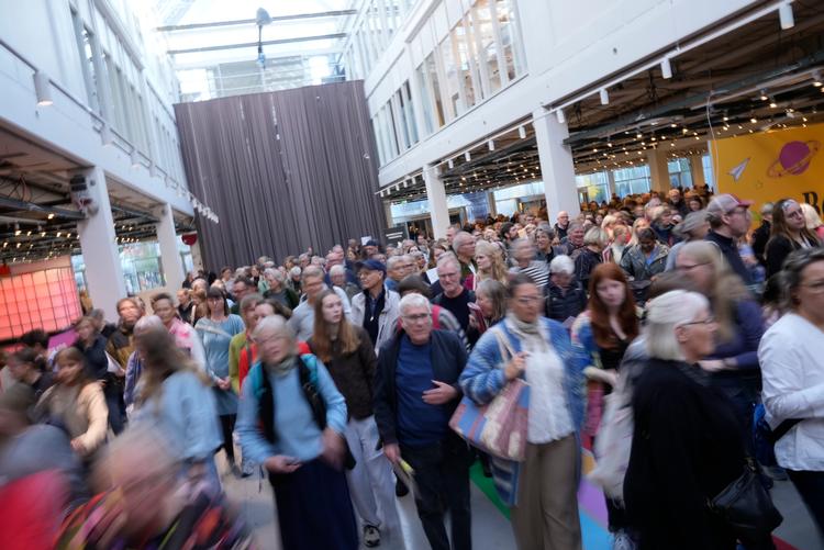Sidste år var der besøgsrekord på Bogforum, i år er alle biletter til lørdag på forhånd udsolgt. Foto: Sebastian Elias Uth/Ritzau Scanpix