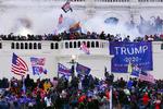  BBC har tidligere skamklippet en tale af Donald Trump, så den fremstår som en opfordring til vold på dagen for stormløbet på Kongressen i Washington i 2020. Foto: John Minchillo/Ritzau Scanpix