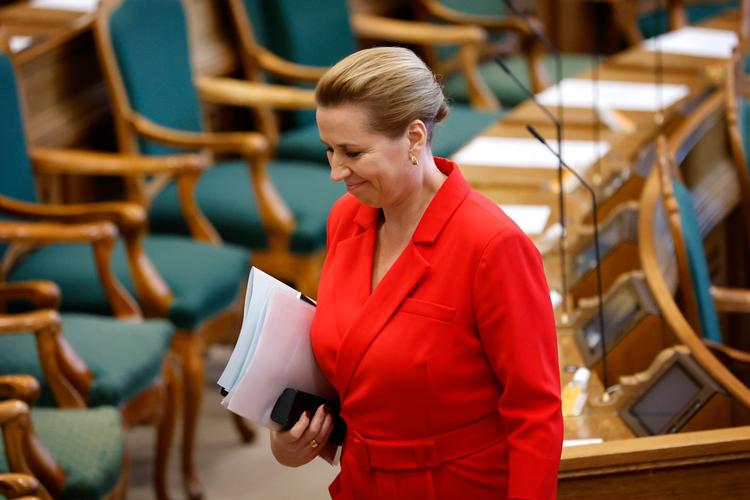 Det strider mod almindelig retsfølelse, at statsministeren selv kunne være med til at afvise at igangsætte en undersøgelse af, hvorvidt regeringen – herunder hende selv – kunne drages til ansvar for den ulovlige nedslagtning af mink, der fandt sted i november 2020, skriver Morten Bjerregaard. Foto: Jens Dresling