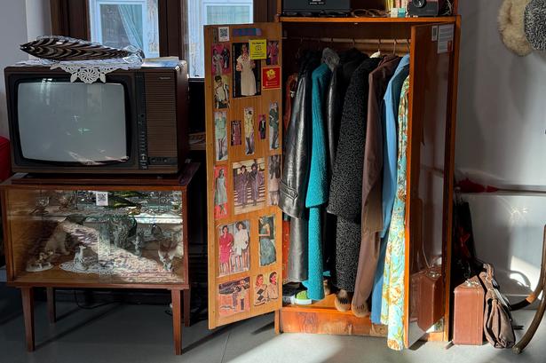 På Kommunistmuseet kan man få en fornemmelse af, hvordan de rumænske hjem var indrettet, dengang Ceausescu var ved magten. Foto: Peter-Emil Hornemann