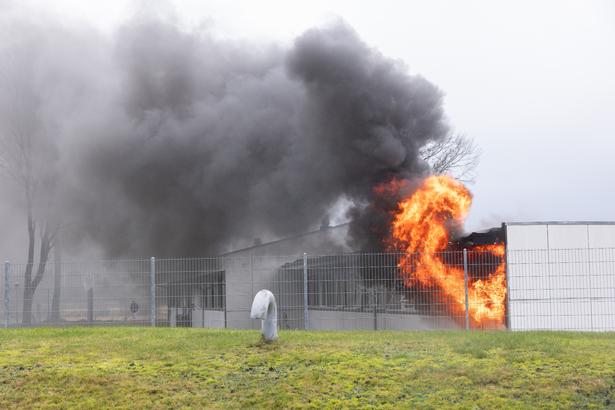 Politiet fik en melding om brand på Kærshovedgård lidt efter klokken 11 tirsdag formiddag.  Foto: Loui Pedersen