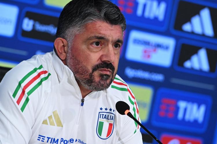Gennaro Gattuso blev verdensmester med Italien i 2006, og nu skal midtbaneslideren redde den stolte, men groggy fodboldnation. Foto: Jennifer Lorenzini/Ritzau Scanpix