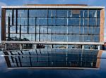 Jyllands-Postens domicil på havnen i Aarhus. Avisen har sagt farvel til 17 medarbejdere efter en fyringsrunde.  Foto: Joachim Ladefoged