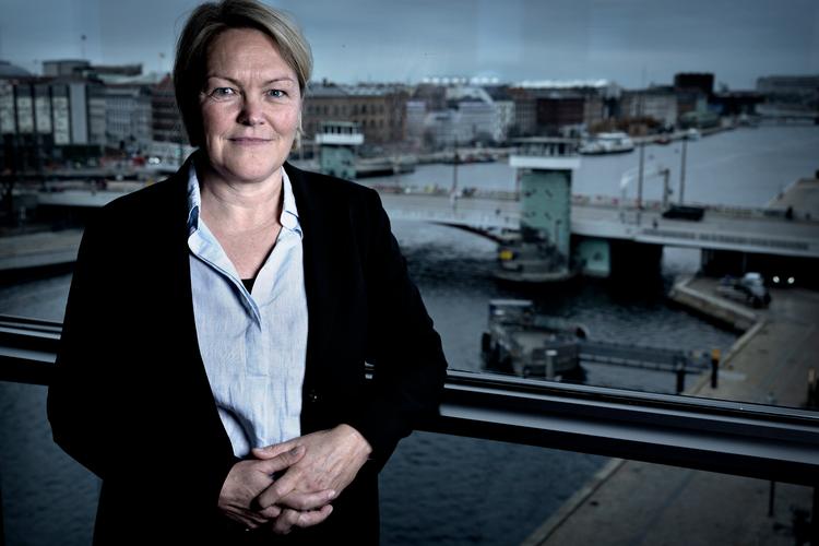 Charlotte Ployart Wetche var den ansvarlige officer i det danske forsvar under den kaotiske evakuering af Kabul. Nu er hun gået til Netcompany, hvor hun har stået i spidsen for at udvikle en platform, der giver de ansvarlige information om, hvad der sker i andre myndigheder, kritiske virksomheder og civile organisationer. Foto: Martin Lehmann