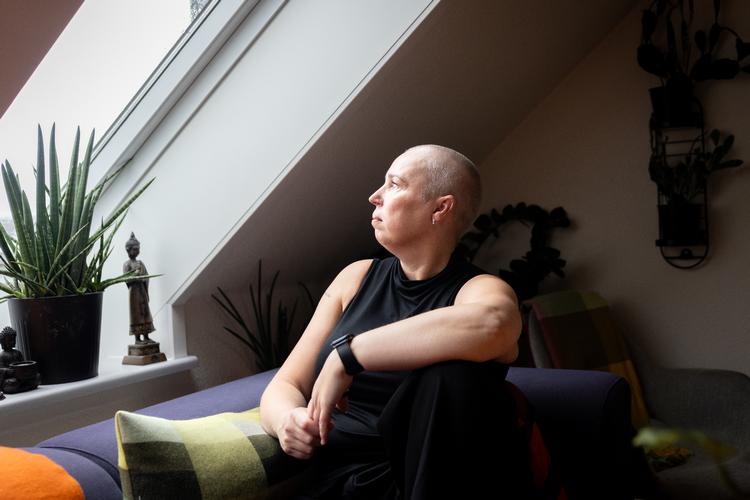 50-årige Randi Rædkjær er en af de danske kvinder, der har været massivt ramt af symptomer fra overgangsalderen, indtil hun begyndte i hormonbehandling. Hendes gener var så voldsomme, at hun for fem år siden måtte sige sit job op.   Arkivfoto:  Vikki Søholm