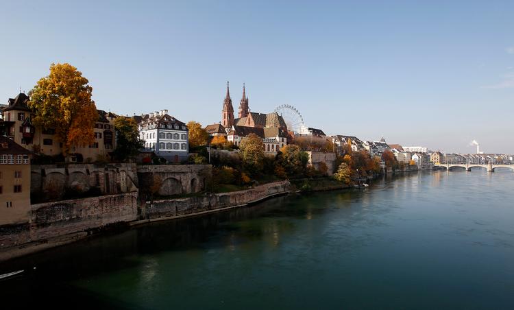 Ikke bare er Basel en fin by, der er også gode muligheder for at komme videre ud i Europa med tog. Foto: Arnd Wiegmann/Ritzau Scanpix