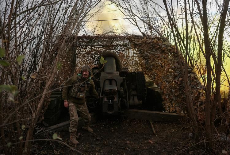 Ukraines hær er udmattet og ved at løbe tør for soldater. Her er vi ved fronten nær Dobropillia i Donetsk. Foto: Anatolii Stepanov/Ritzau Scanpix