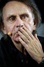 Michel Houellebecq fandt i en ung alder en vidunderlig mørk åndsfælle i den amerikanske gyserforfatter H.P. Lovecraft. Nu er franskmandens bog om ham udkommet på dansk. Foto: Martin Lehmann