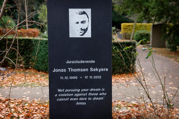 Jonas Thomsen Sekyere blev knivdræbt i 2012. I dag ligger han begravet på Assistens kirkegård. Foto: Jens Dresling