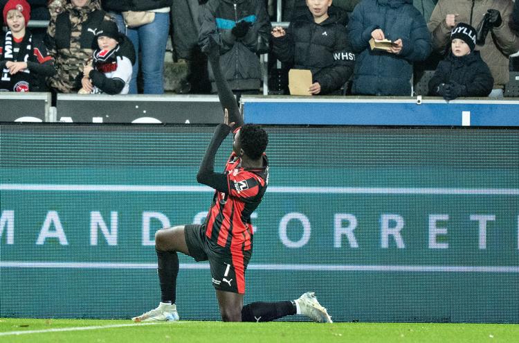 Franculino har skudt med skarpt for FC Midtjylland. 16 mål i 17 superligakampe er status ved vinterpausen for den 21-årige angriber, som efter sæsonen forventes at sætte rekord som dyreste salg fra Superligaen og kunne indbringe midtjyderne i omegnen af 250 millioner kroner. Foto: Henning Bagger/Ritzau Scanpix