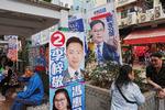 Ved distriktsvalget i 2019 stemte flere end 71 procent af de stemmeberettigede, og prodemokratiske kandidater vandt i stor grad. Men efter valgreformen i 2021 bliver alle potentielle kandidater screenet for deres politiske loyalitet og nægtet opstilling, hvis ikke de er pro-Beijing. Foto: Lam Yik/Ritzau Scanpix