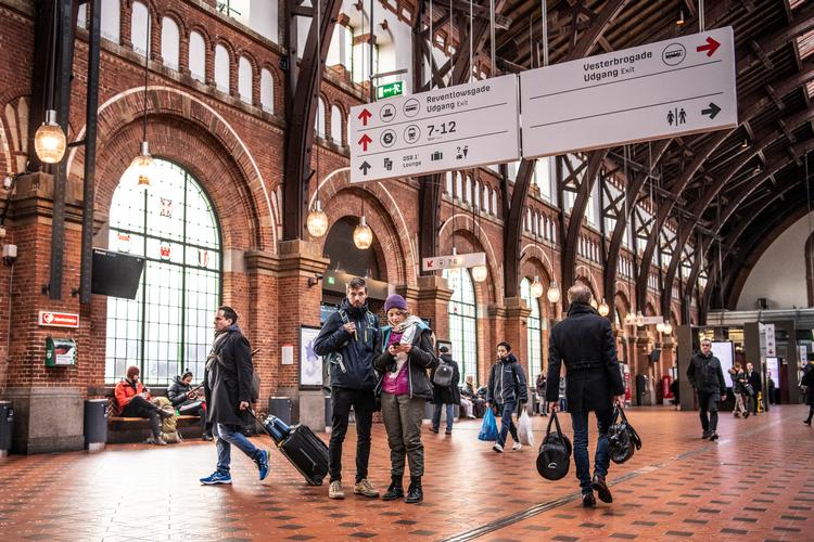 Danske rejsende, der havde glædet sig til en ny direkte togrute til Alperne, må vente en rum tid endnu på gode nyheder. Foto: Henning Hjorth