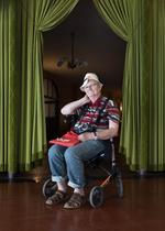 Når Martin Parrs forældre tog ham og hans kamera med på weekendture for at se på fugle, var han meget mere interesseret i at fotografere fuglekiggerne end fuglene. Foto: Signe Lægsgaard