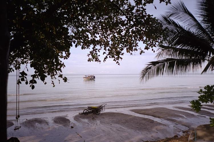 Øen Koh Chang i Thailand er et af de steder, Udenrigsministeriet nu fraråder rejser til. Foto: John Njor