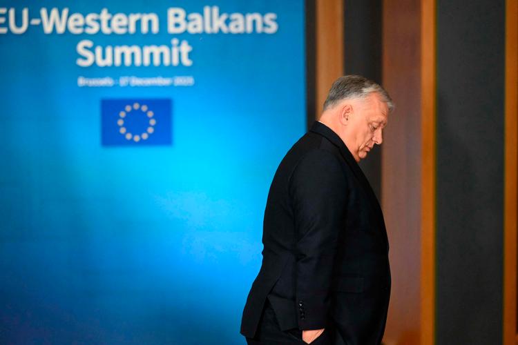 Ungarns ministerpræsident, Viktor Orbán har på forhånd afvist at yde Ukraine et fælles EU-lån. Derfor er den model, som kræver enstemmighed, foreløbig udelukket Foto: Nicolas Tucat/Ritzau Scanpix