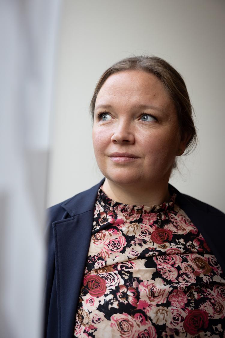 Som læge har Maja Højgaard oplevet masser konflikter med »kulturmøder og ulighed«. Nu er hun borgmester i Brøndby, og der er også udfordringer, som den typiske debat gør det svært at tale nuanceret om. Foto: Vikki Søholm