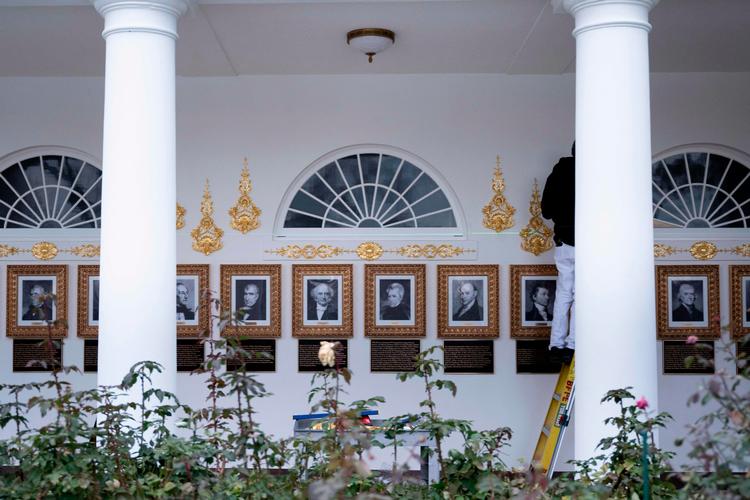 USA-ekspert mener, at Trumps seneste udsmykningsprojekt i Det Hvide Hus er en fornedrelse af amerikansk historieskrivning. Foto: Brendan Smialowski/Ritzau Scanpix