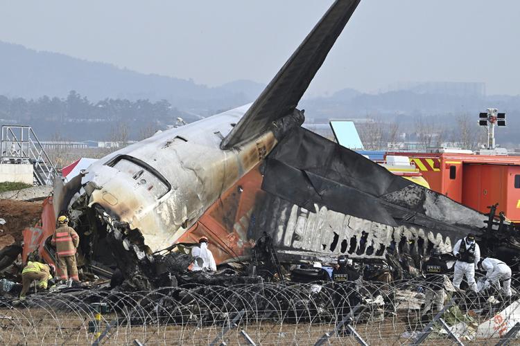 181 mennesker mistede livet, da et Boeing 737-800 mavelandede i Muan Lufthavn i Sydkorea og eksploderede 29. december 2024. Foto: /Ritzau Scanpix