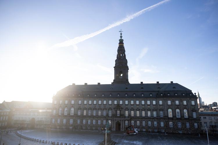 DMI spår flot blå himmel juleaftensdag. Sne kommer der intet af. Foto: Thomas Borberg