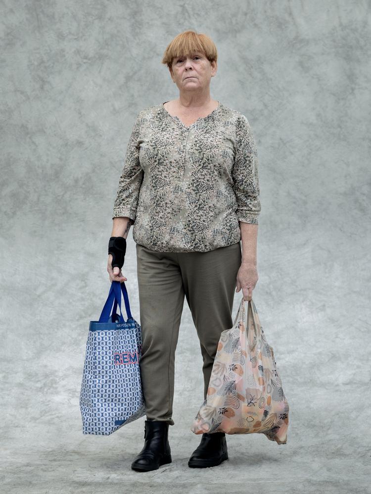 Annette Frank Kjær, 58 år, Vejle er på ressourceydelse: ​
»Det er meget småt. Og det er i hvert fald ikke sjovt«.  Foto: Mads Nissen