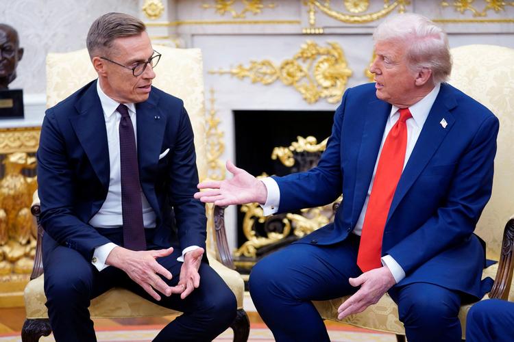 Alexander Stubb er en af de statsledere, som har et godt forhold til Trump. Spørgsmålet er, om det betyder noget ift. Grønland. Foto: Nathan Howard/Ritzau Scanpix