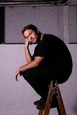 Skuespiller Jakob Oftebro er eftertragtet i Norden. Han taler både dansk, norsk og svensk, så han får store roller i hele Skandinavien.   Foto: Finn Frandsen