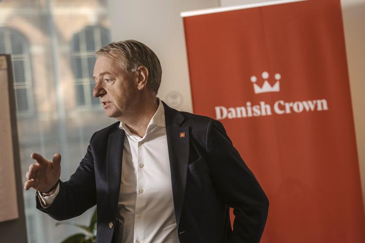 Danish Crowns administrerende direktør, Niels Duedahl, kan endelig komme med godt nyt efter flere års krise. Arkivfoto:  Thomas Lekfeldt
