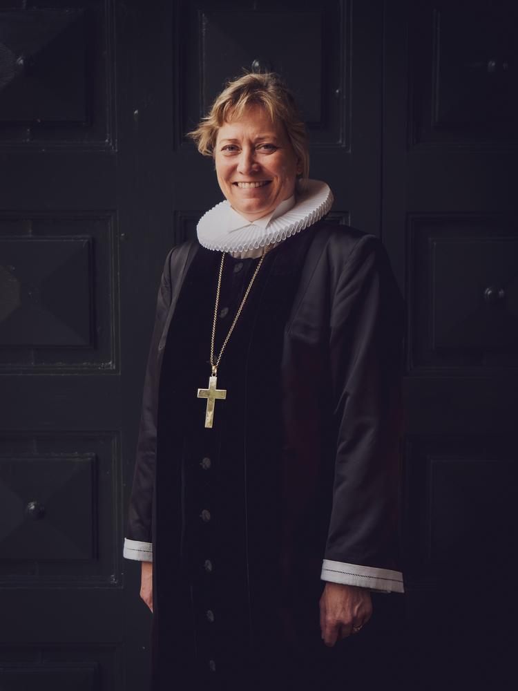 Biskop Ulla Thorbjørn Hansen deltog som beredskabspræst i omsorgsarbejdet efter kæntringsulykken på Præstø Fjord. At være hos mennesker, når død og ulykke indtræffer, er meningsfuldt, synes hun. Foto: Søren Lagoni