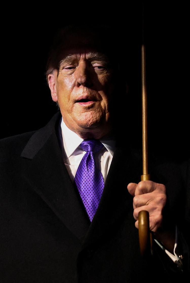 Ordet har hængt i luften, siden Trump dukkede op. Nu mener flere amerikanske iagttagere, at betegnelsen fascist er berettiget. Foto: Kevin Lamarque/Ritzau Scanpix