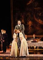 Hertugen blev ved premieren fredag sunget af tenoren Galeano Salas . Hans misbrug af kvinder var gjort meget klart. Foto: Miklos Szabo