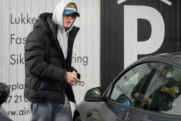 Marius Borg Høiby ses her på vej til møde med sin advokat. Foto: Heiko Junge/Ritzau Scanpix