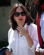 Bari Weiss skabte en succes med mediet The Free Press, som blev solgt for næsten en milliard kroner. Men hos CBS News, hvor hun i dag er nyhedschef, er de ansatte rasende.  Foto: Brendan Mcdermid/Ritzau Scanpix