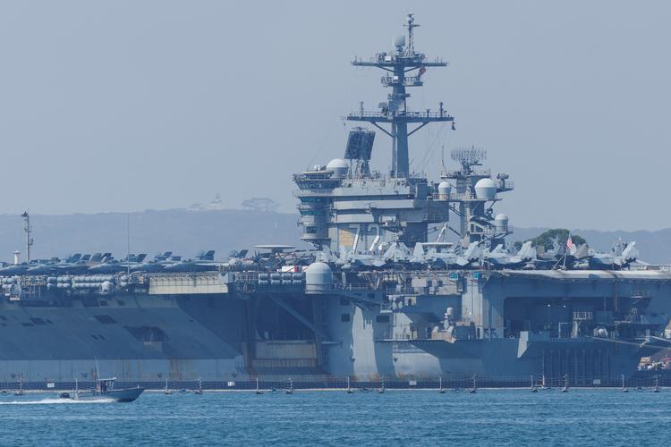 Sådan ser hangarskibet 'USS Abraham Lincoln' ud. Foto: Mike Blake/Ritzau Scanpix