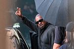 Kanye West har gennem karrieren vundet 24 Grammy-priser og solgt mere end 160 millioner plader. Men de seneste år er det hans hadefulde og antisemitiske udtalelser, der har været i fokus. Foto: Hector Retamal/Ritzau Scanpix