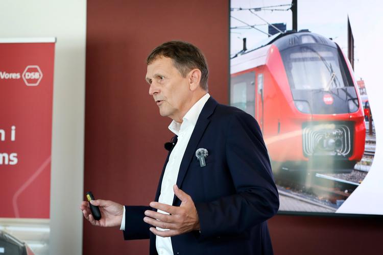  DSB-direktør Flemming Jensen advarer om, at det er svære år på det danske jernbanenet på grund af sporarbejder og etablering af nyt signalsystem.   Foto: Jens Dresling