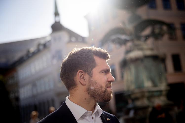 Kirkeminister Morten Dahlin (V) vil have stoppet, hvad han kalder 'shariaskilsmisser'. Foto: Mads Nissen