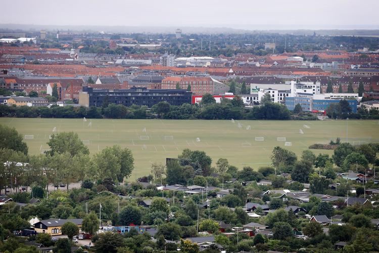 Det er særligt borgere på Christianshavn og det nordøstlige Amager, der er generet af stanken, som kommunen mener stammer fra virksomheden Copenhagen Oil Service på Prøvestenen. Foto: Jens Dresling