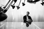 Arkitekten Bjarke Ingels, manden bag en række spektakulære bygninger og det store arkitektfirma BIG, her fotograferet i 2020. Foto: Andreas Merrald