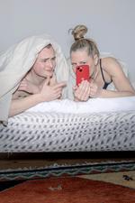 Gisp! Du ligger under dynen og opdager, at Googles ai har meninger om dit sexliv. Hvad gør du? Foto: Mads Nissen