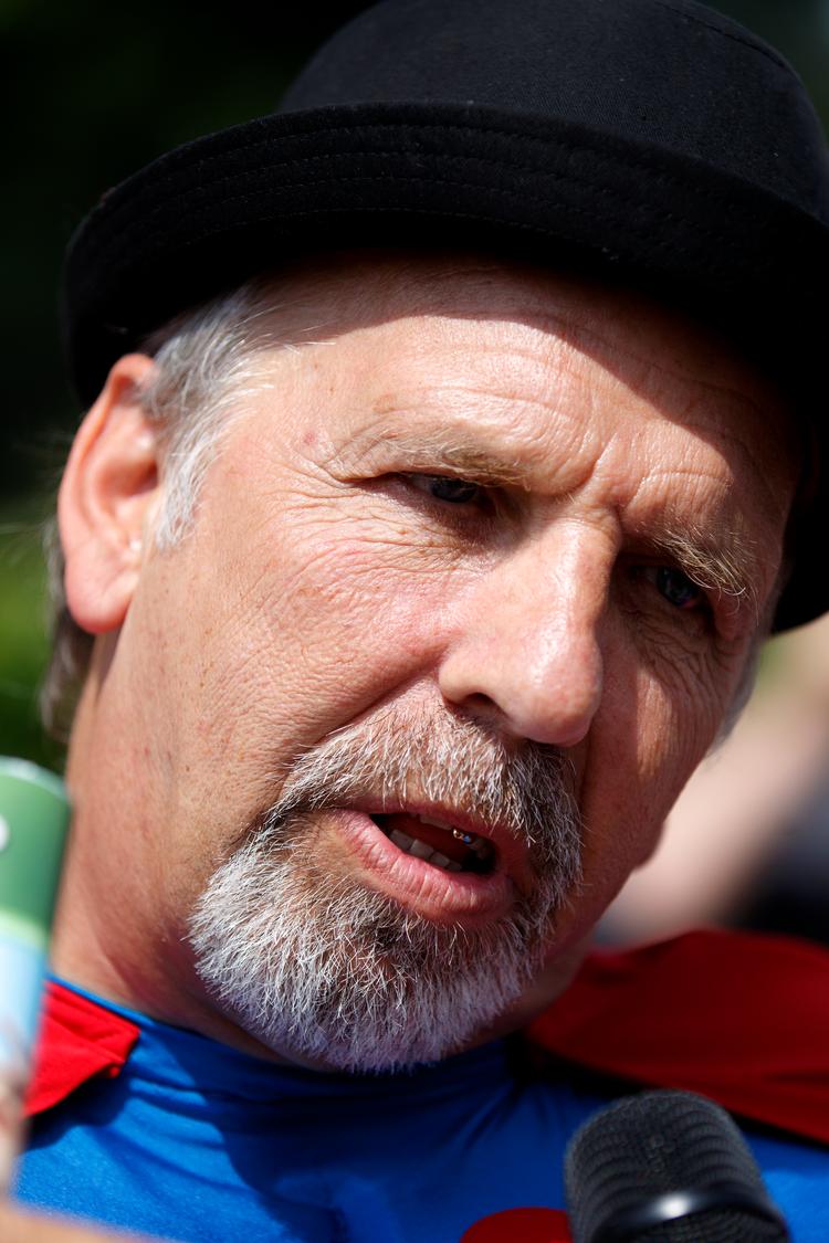 Jacob Haugaard har haft skæg før, men nu får det lov at vokse frit og vildt til hovedrollen som Lars i den kommende film af Alexander Payne. Foto: Jens Dresling